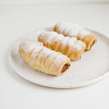 Load image into Gallery viewer, Venetian Cannoli
