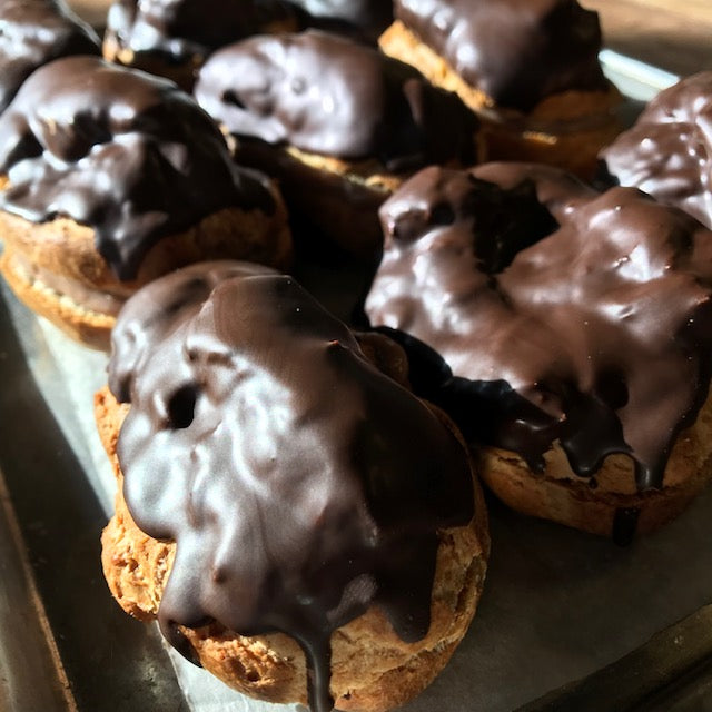 Chocolate Eclair